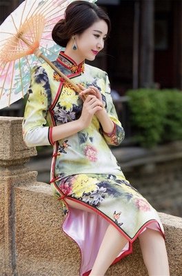 近親相姦息子を巨乳熟女av