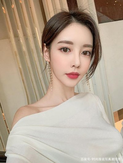 絶対抜けるやさしい母乳ママが母乳だけじゃなく大量の潮吹きもする超興奮する人妻エロ動画