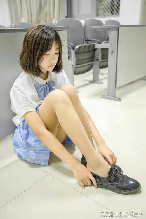 18歳美少女無修正中出し
