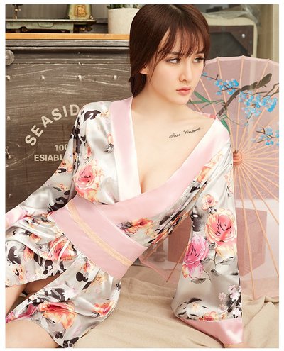この娘に写真にぶっかけてエロ画像